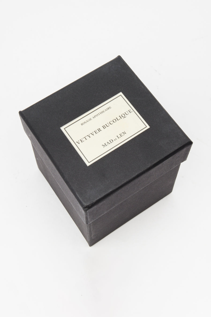 MAD et LEN - Bougie Apothicaire Petite Black Wax Candle in Vetyver